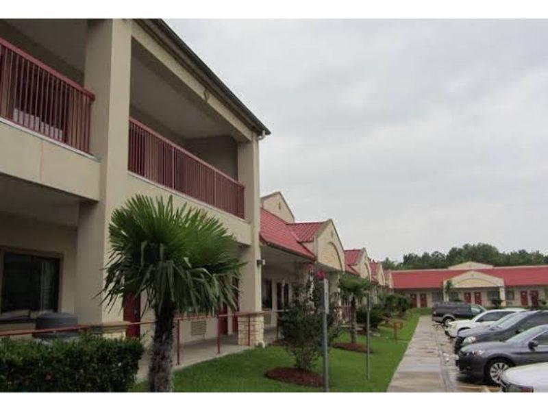 Palace Inn Houston Exterior photo